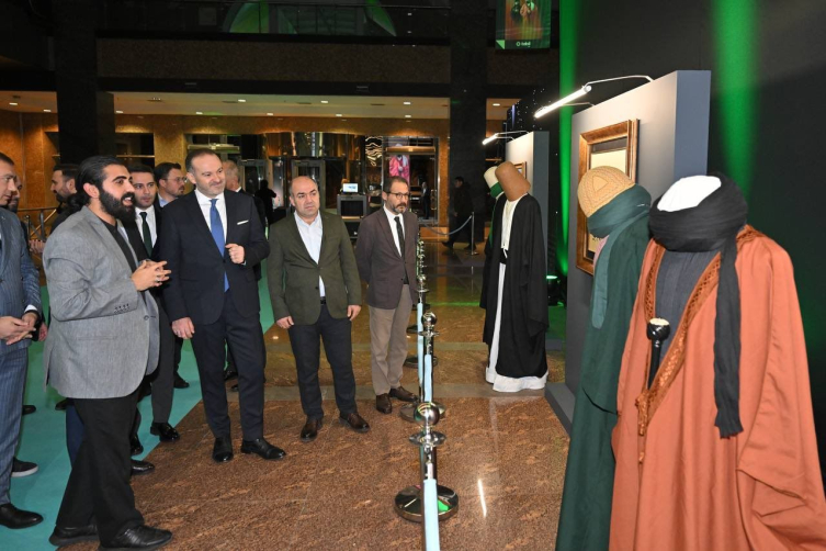 tabii orijinal dizisi “Mevlânâ Celâleddîn-i Rûmî”nin ikinci sezon özel gösterimi gerçekleşti